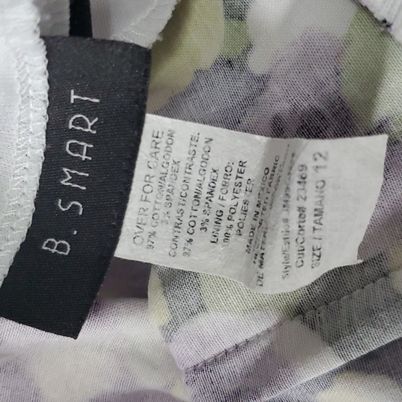 Woman's floral dress. Size 12 - Picture 4 of 4